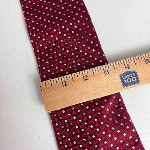 John W. Nordstrom Christmas Tree Rocking Horse Star Red White Silk Tie - Picture 4 of 7